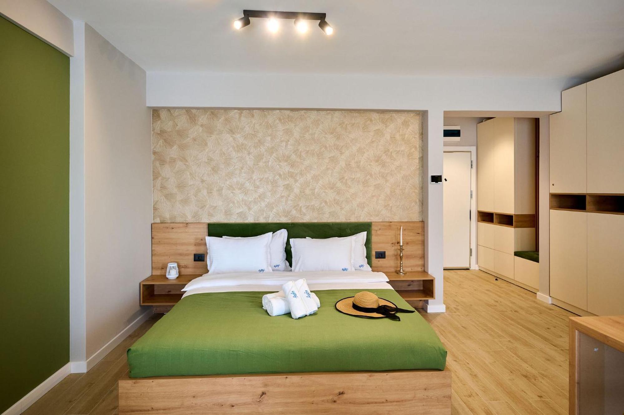 Soleil Anne Studio In Infinity Beach Resort - Parking Mamaia Exterior foto
