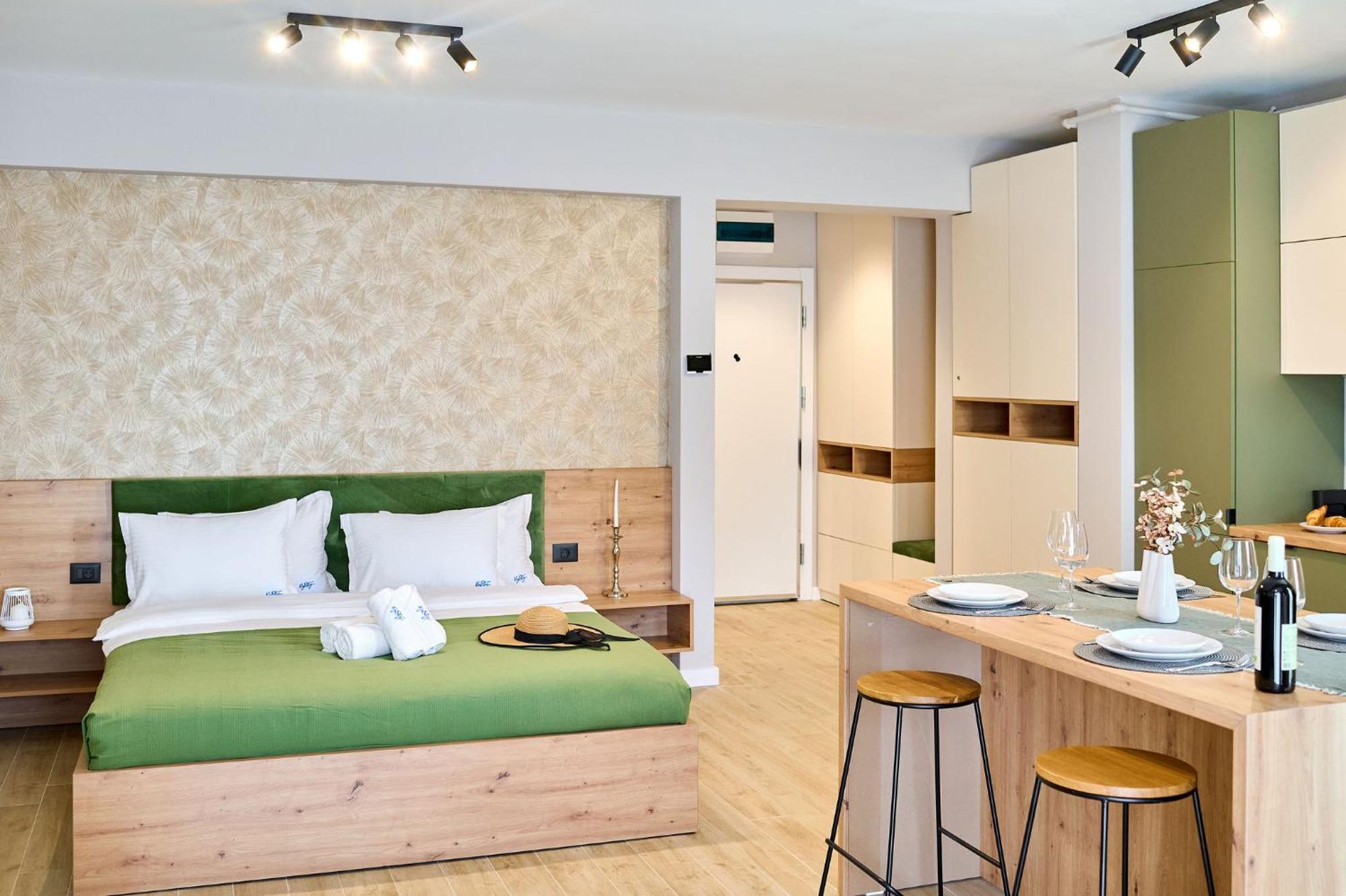 Soleil Anne Studio In Infinity Beach Resort - Parking Mamaia Exterior foto